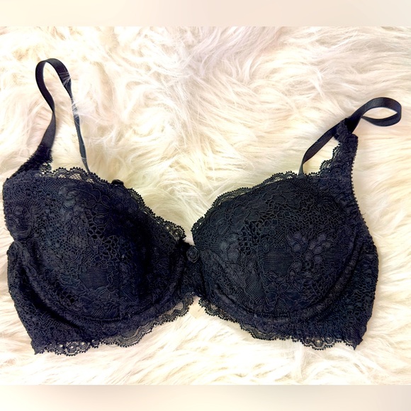 Victoria's Secret Other - EUC Victoria's Secret Black Lace Bra Size 34B